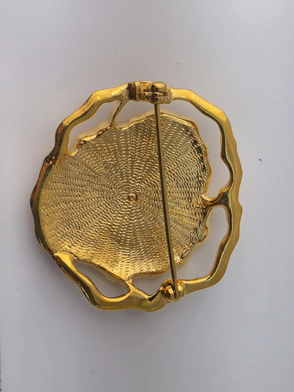 Vintage Avon Gold-Tone Pink Enamel Pansy Flower Floral Brooch